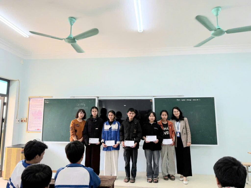 Học bổng Trường Trung cấp Nguyễn Tất Thành