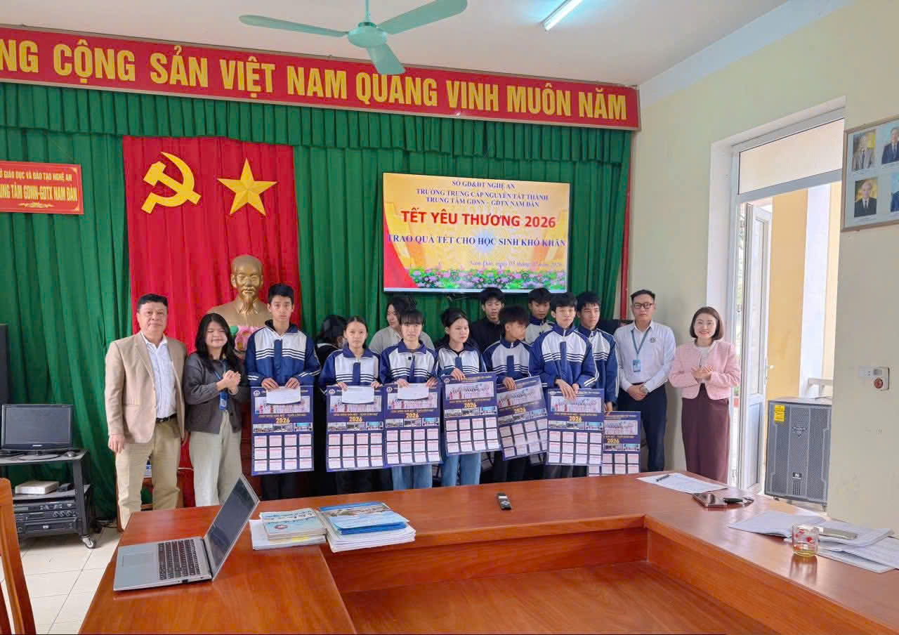 Hành Trình "Tết Yêu Thương" 